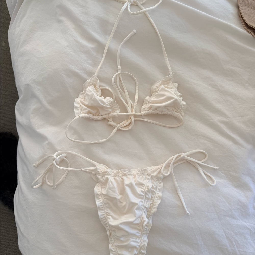 537 Chloe Bikini Top & Bottom Set